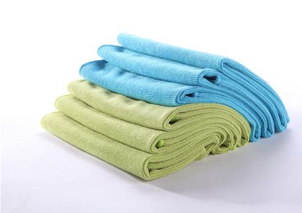 7 Reasons To Switch To A Microfiber Hair Towel